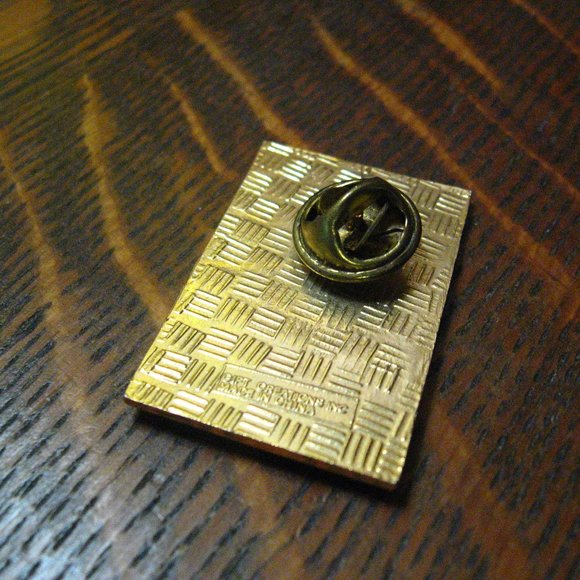 🌉 The Golden Gate National Parks Lapel Pin - Picture 4 of 4